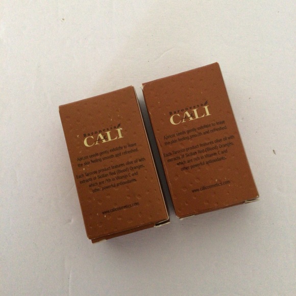 TAROCCO SICILIAN BLOOD ORANGE EXFOLIATING SKINCARE BAR SET OF TWO NWT - Picture 5 of 7